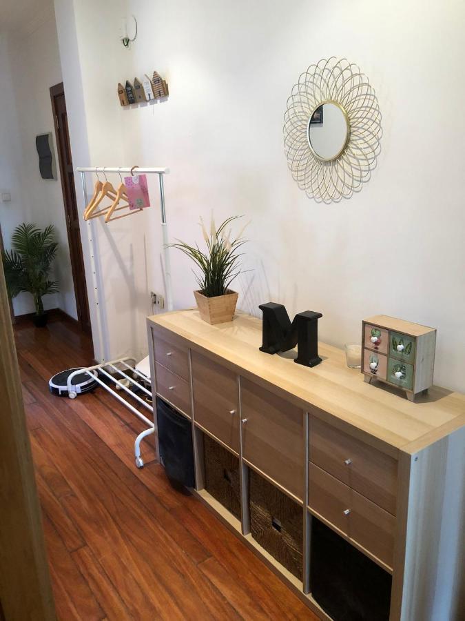 Vivienda Amplia Y Luminosa A Escasos Metros De La Playa De Cangas. エクステリア 写真